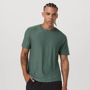 Vuori Short Sleeve Strato Tech Tee